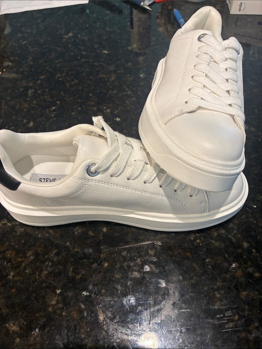Steve Madden CatcherPlatformWhite Leather Sneakers with Black Heel Tab